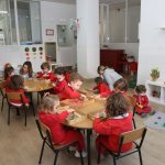 Aula ordenada y luminosa en mi cole guarderia en ruzafa